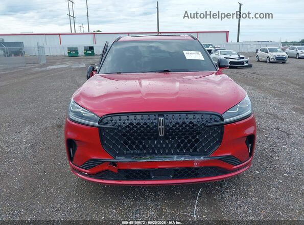 5LM5J7WC6TGL12700 2026 LINCOLN AVIATOR Red Widok wnętrza z tyłu