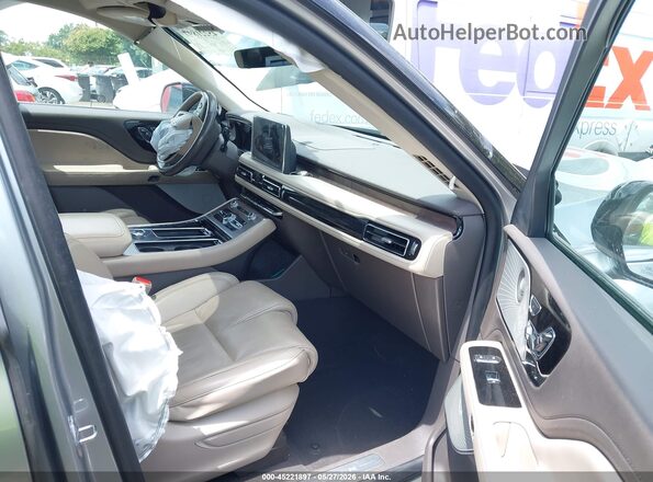 5LM5J7XC0LGL27773 2020 LINCOLN AVIATOR Silver Вид салону спереду
