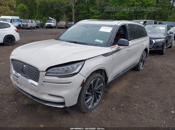5LM5J7XC1NGL02593 2022 LINCOLN AVIATOR Cream Front left