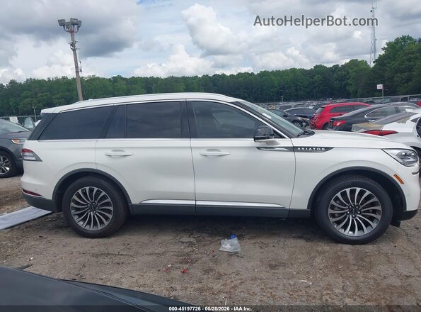 5LM5J7XC5LGL33472 2020 LINCOLN AVIATOR White უკანა სალონის ხედი