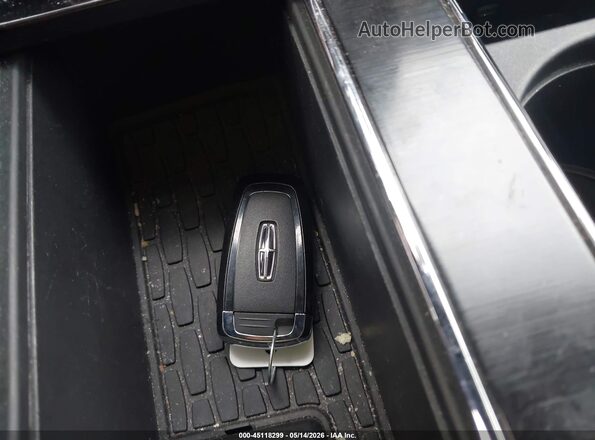 5LM5J7XC6LGL06071 2020 LINCOLN AVIATOR Blue Widok deski rozdzielczej