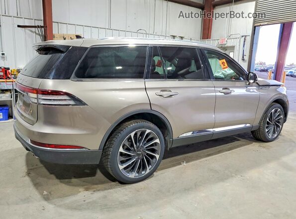 5LM5J7XC7MGL14102 2021 LINCOLN AVIATOR Tan Задня права чверть
