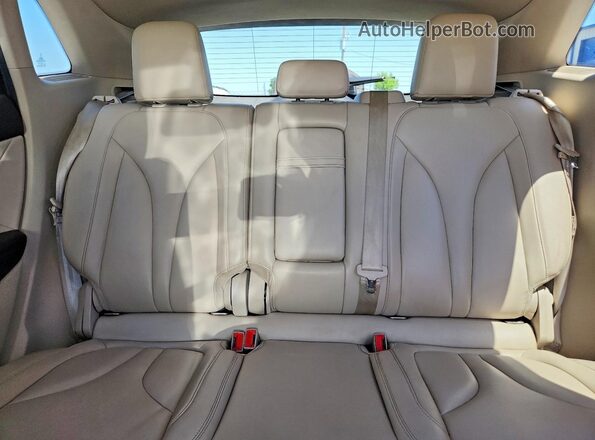 5LMCJ1C96HUL50210 2017 LINCOLN MKC Желто-коричневый Вид задних сидений