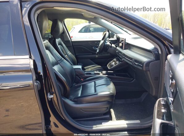 5LMCJ1D90NUL00767 2022 LINCOLN CORSAIR Black Front interior view