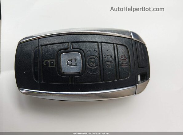 5LMCJ1D99HUL13229 2017 LINCOLN MKC Черный Вид панели приборов