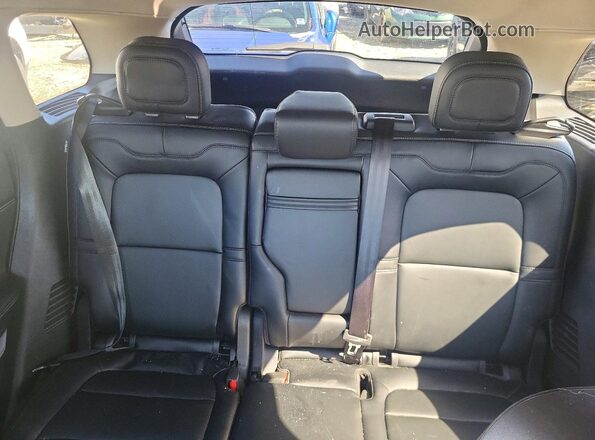 5LMCJ1DA7SUL06281 2025 LINCOLN CORSAIR Black Widok tylnych siedzeń