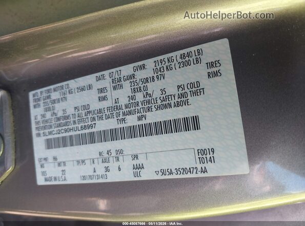 5LMCJ2C90HUL68997 2017 LINCOLN MKC Black Вид підкапотного простору
