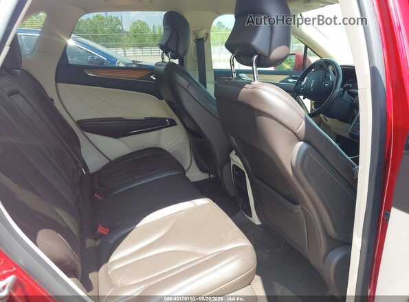 5LMCJ2C95GUJ27905 2016 LINCOLN MKC Red Вид наклейки з VIN-кодом