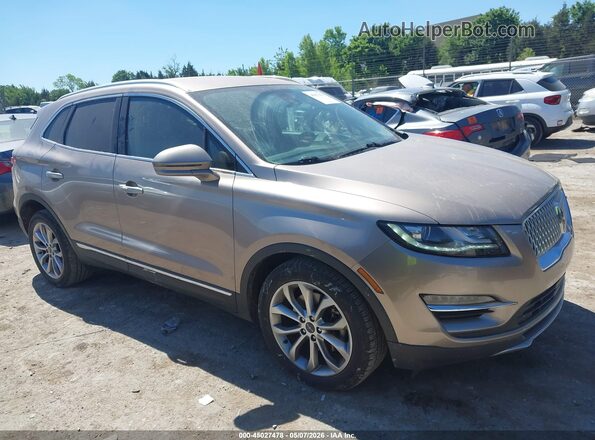 5LMCJ2C96KUL25708 2019 LINCOLN MKC Champagne უკანა სალონის ხედი