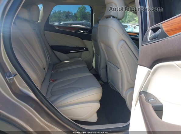 5LMCJ2C96KUL25708 2019 LINCOLN MKC Champagne VIN კოდის სტიკერის ხედი
