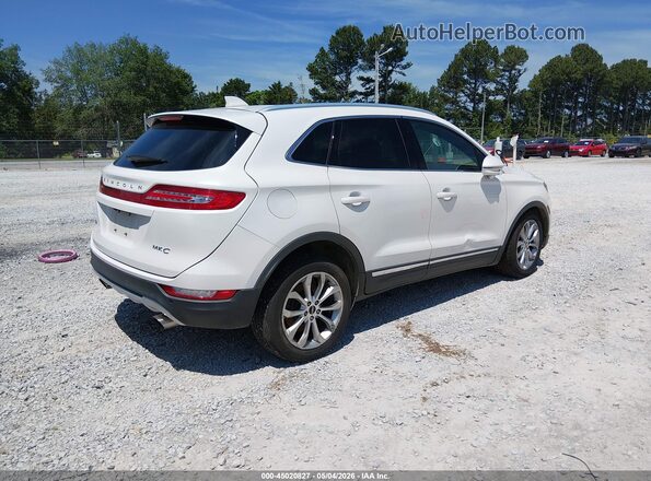 5LMCJ2C98HUL21541 2017 LINCOLN MKC White Rear right