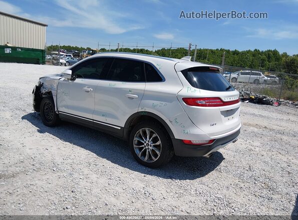 5LMCJ2C98HUL21541 2017 LINCOLN MKC White Rear left