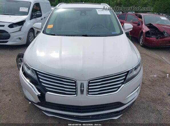 5LMCJ2D90JUL14751 2018 LINCOLN MKC Белый Вид панели приборов