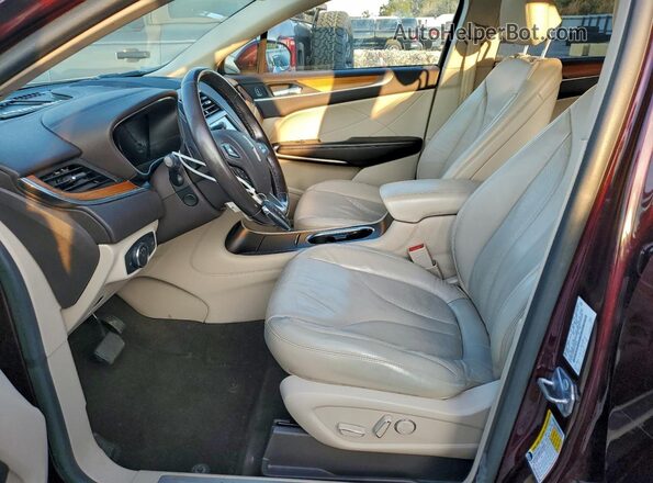 5LMCJ2D90KUL20549 2019 LINCOLN MKC Red Вид салону спереду