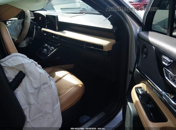 5LMCJ2D94LUL10446 2020 LINCOLN CORSAIR Silver Front interior view
