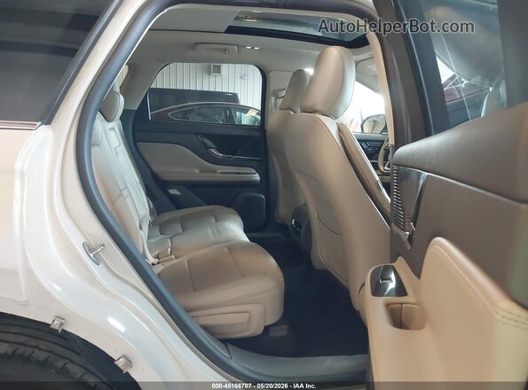 5LMCJ2D96NUL08796 2022 LINCOLN CORSAIR White Widok naklejki z numerem VIN