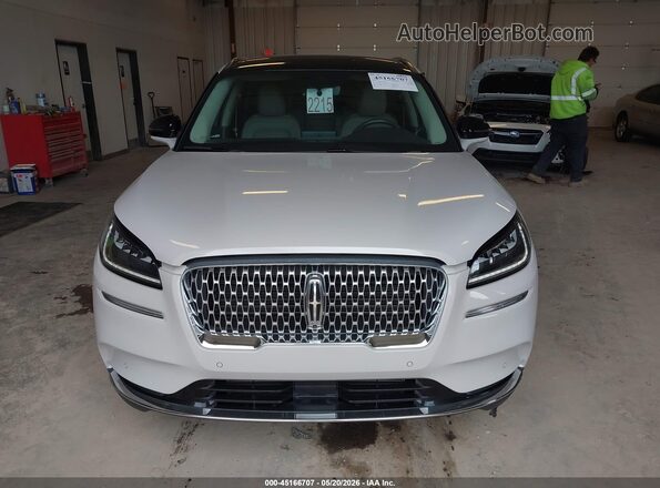 5LMCJ2D96NUL08796 2022 LINCOLN CORSAIR White Widok zestawu wskaźników