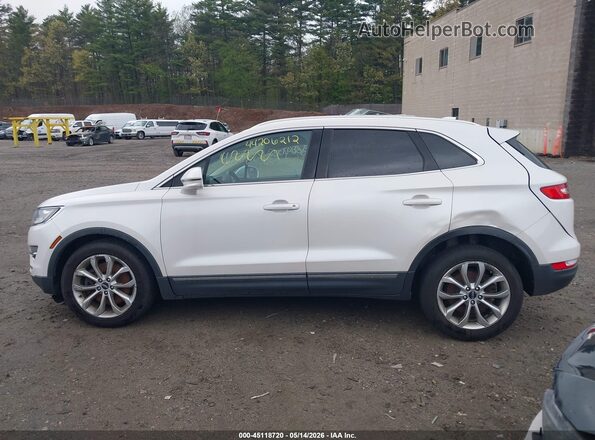 5LMCJ2D97HUL44419 2017 LINCOLN MKC White Սալոնի 360 աստիճան տեսք
