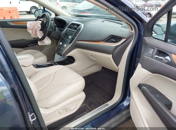 5LMCJ2D99HUL35317 2017 LINCOLN MKC Blue 