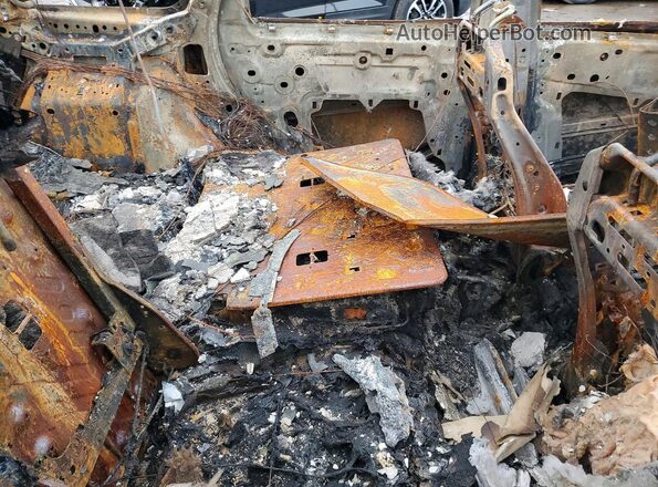 5LMCJ2DA3RUL07704 2024 LINCOLN CORSAIR Пожар Вид задней части салона