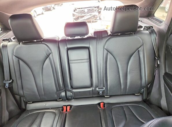 5LMCJ3C91JUL14264 2018 LINCOLN MKC Blue Rear seats view