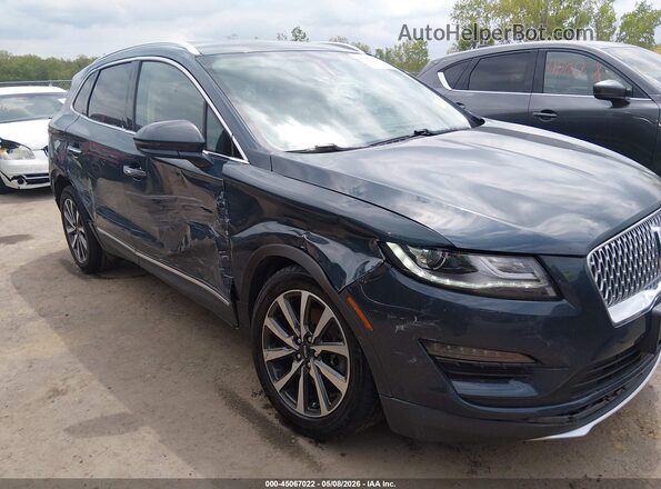 5LMCJ3C93KUL26224 2019 LINCOLN MKC Blue Front view