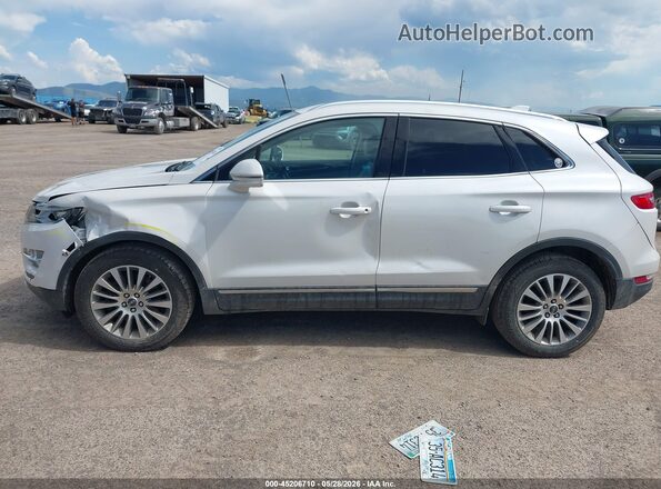 5LMCJ3D95HUL62858 2017 LINCOLN MKC White სალონის 360-გრადუსიანი ხედი