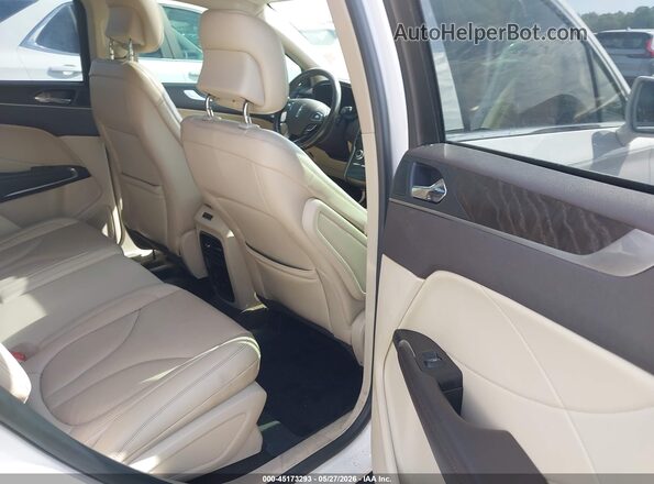 5LMCJ3D99KUL33581 2019 LINCOLN MKC White 