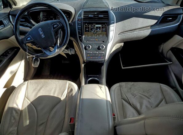 5LMCJ3D9XHUL04549 2017 LINCOLN MKC Gray Widok deski rozdzielczej