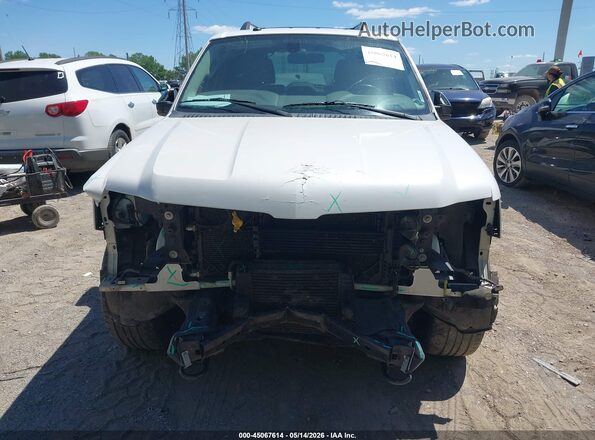 5LMJJ2JT7GEL04888 2016 LINCOLN NAVIGATOR White Դիմացի տեսք
