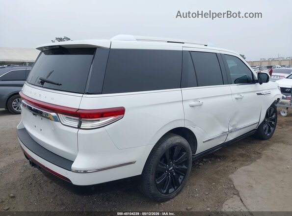 5LMJJ2LG2REL13016 2024 LINCOLN NAVIGATOR White Задня права чверть
