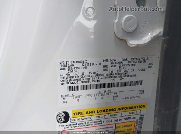 5LMJJ2LG2REL13016 2024 LINCOLN NAVIGATOR White Вид підкапотного простору