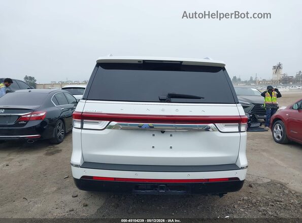 5LMJJ2LG2REL13016 2024 LINCOLN NAVIGATOR White 