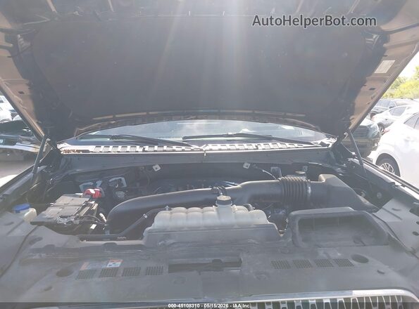 5LMJJ2LG8REL21119 2024 LINCOLN NAVIGATOR Black უკანა ხედი