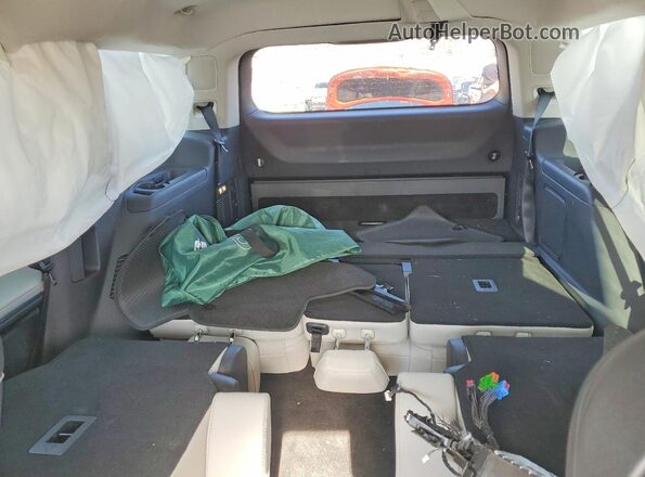 5LMJJ2LG8SEL11602 2025 LINCOLN NAVIGATOR Синий Вид задних сидений