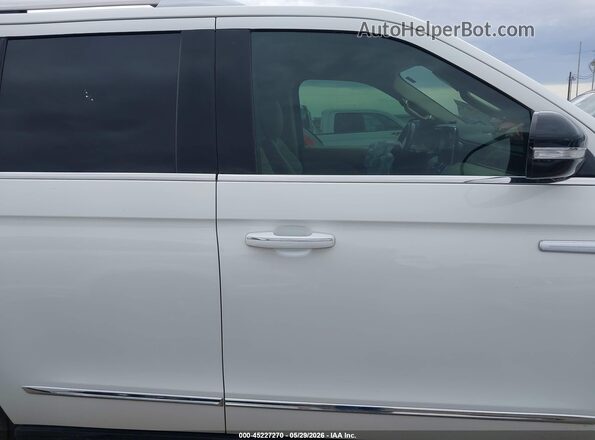 5LMJJ2LT5LEL01284 2020 LINCOLN NAVIGATOR White Widok wnętrza 360 stopni