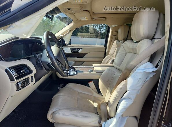 5LMJJ2LT5LEL19378 2020 LINCOLN NAVIGATOR Black Widok wnętrza z przodu