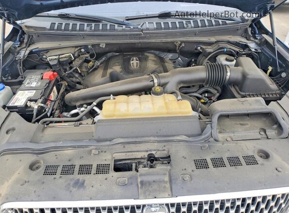 5LMJJ2LT8LEL13557 2020 LINCOLN NAVIGATOR Blue Widok komory silnika