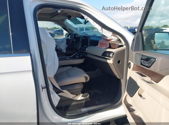 5LMJJ2NG4REL19932 2024 LINCOLN NAVIGATOR White Vista interior delantera