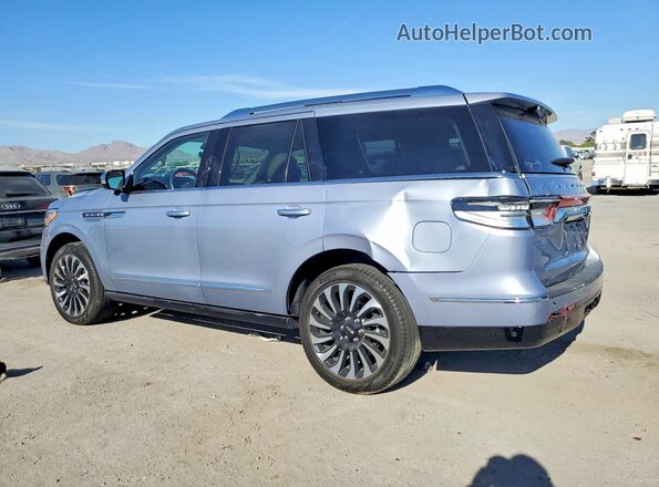 5LMJJ2TG5PEL15856 2023 LINCOLN NAVIGATOR Blue Trasero izquierdo