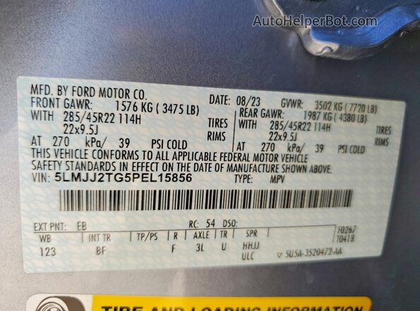 5LMJJ2TG5PEL15856 2023 LINCOLN NAVIGATOR Blue Vista de la etiqueta del VIN