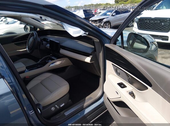 5LMPJ8J44SJ960293 2025 LINCOLN NAUTILUS Blue Front interior view