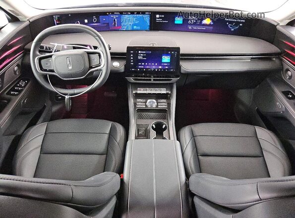 5LMPJ8JA1TJ030942 2026 LINCOLN NAUTILUS Серебряный Вид панели приборов
