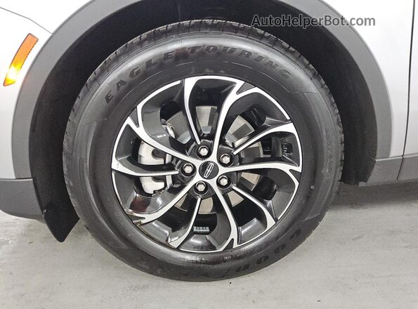 5LMPJ8JA1TJ030942 2026 LINCOLN NAUTILUS Серебряный 