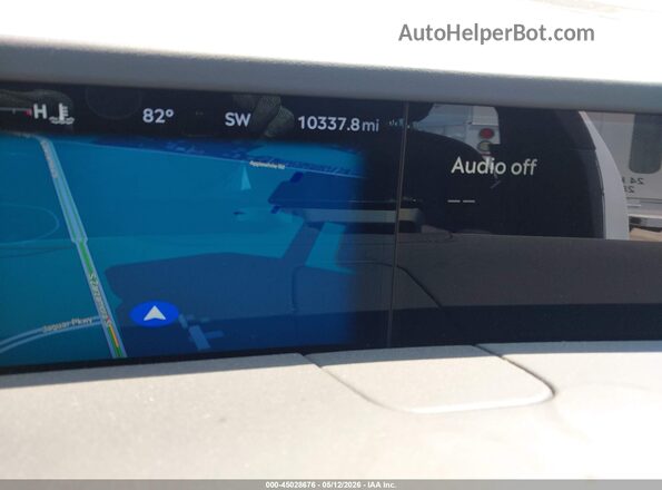 5LMPJ8KA2RJ859090 2024 LINCOLN NAUTILUS White Rear seats view