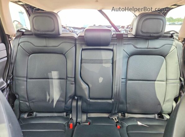 5LMTJ5DZ5PUL04744 2023 LINCOLN CORSAIR Gray Rear seats view