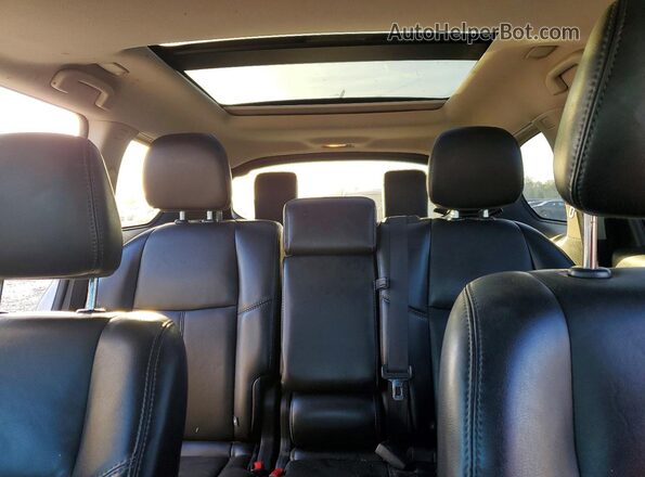 5N1AR2MN3GC610751 2016 NISSAN PATHFINDER Silver Вид задніх сидінь