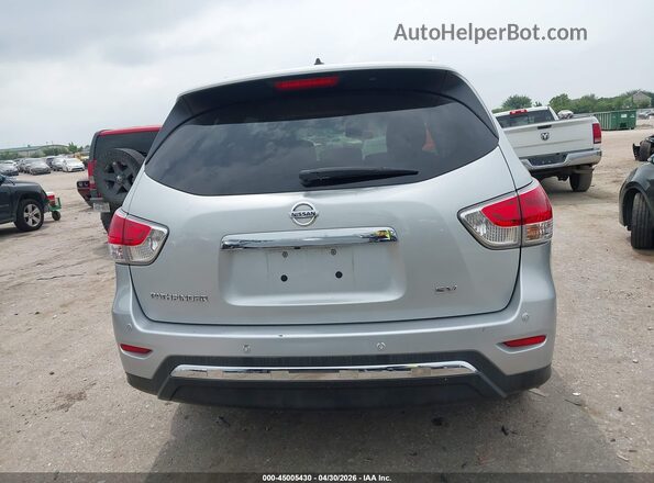 5N1AR2MN3GC638209 2016 NISSAN PATHFINDER Silver 