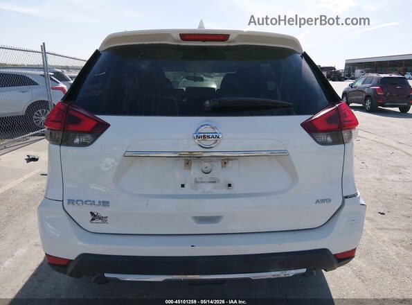 5N1AT2MM2HC833793 2017 NISSAN ROGUE White 