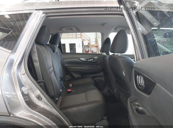 5N1AT2MM9HC747591 2017 NISSAN ROGUE Gray VIN կոդի պիտակի տեսք